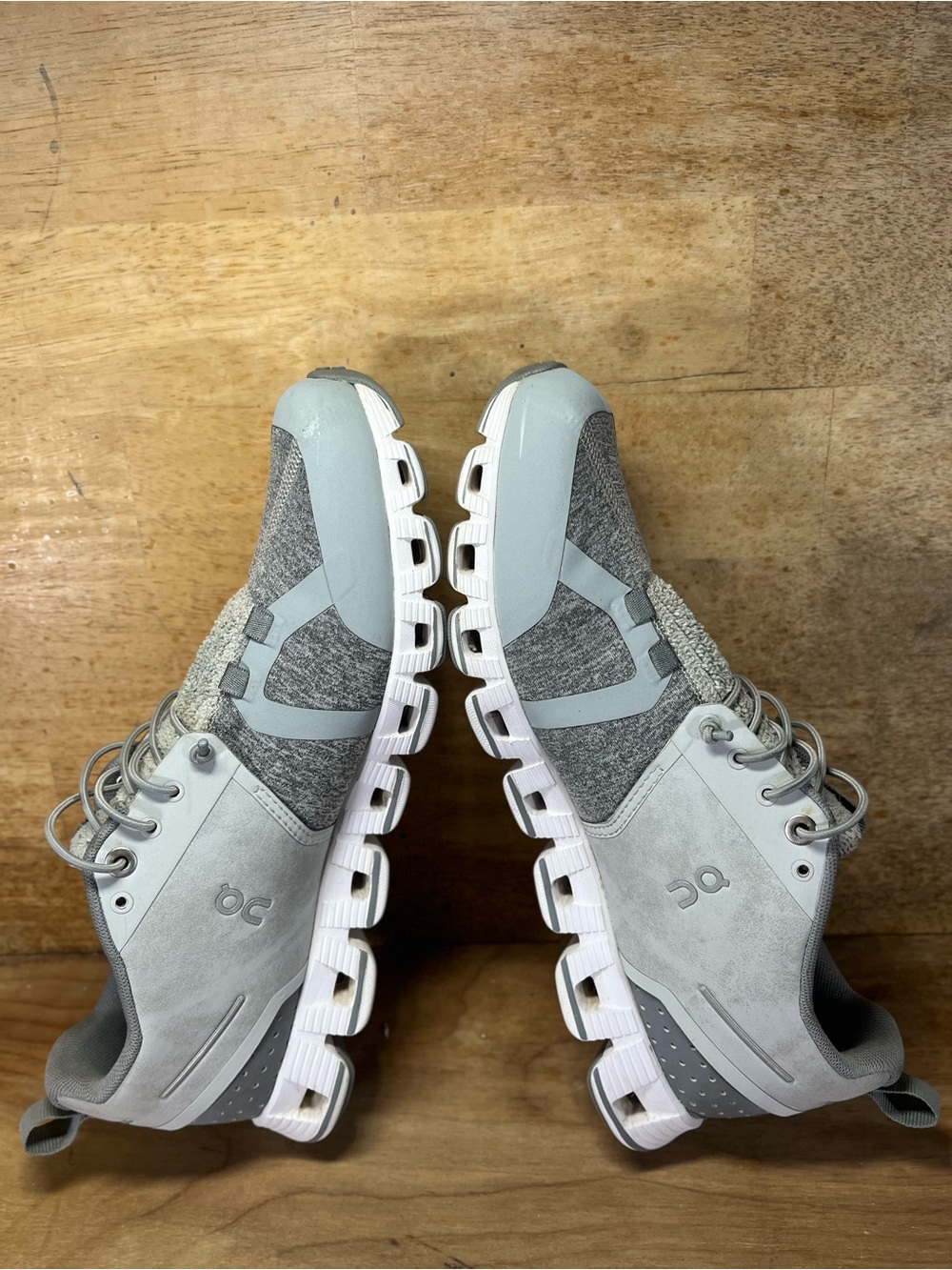 On Cloud 5 Terry REFLECTIVE Womens Size 8.5 Running Shoes Sneakers Gray Silver - Picture 8 of 15